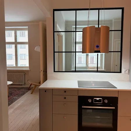 Taka-töölö - A Stylish Urban Hideaway *