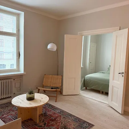 Taka-töölö - A Stylish Urban Hideaway